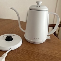 ケトル【AND・DECO】の画像