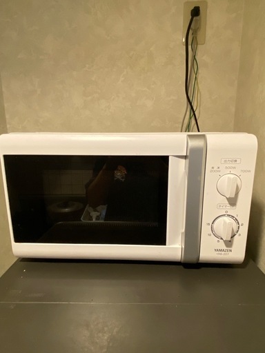 【引き渡し決定済】ヤマゼン　電子レンジ