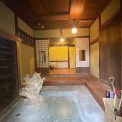 🉐敷地面積約120坪　横浜市の高台に位置してロケーション抜群の8LDK 駅から徒歩10分で敷地内駐車場8台可能で今だけ4500万 - 不動産売買（マンション/一戸建て）