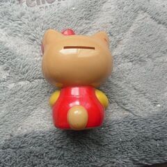 キティちゃんの貯金箱の画像