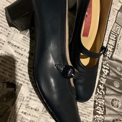 本革高級ストラップパンプス24センチの画像