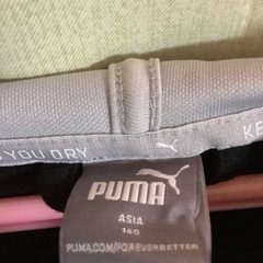 PUMA  フード付きパーカー　160 未使用の画像