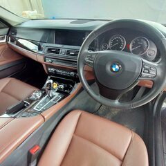 4月末まで限定価格！車検2年お付けしてお渡し！BMW　523i　ツーリング！スマートキー、Bluetooth、地デジ、バックカメラ、ETCなど！の画像