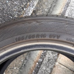 ヨコハマ ADVAN dBv552  195/55R16  の画像