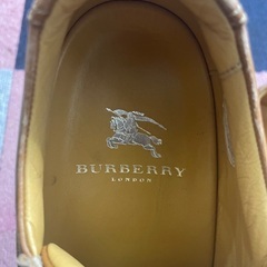 BURBERRY  革　レディースシューズの画像