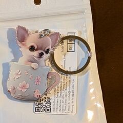 チワワ/ティーカップアクリルキーホルダー（新品）の画像