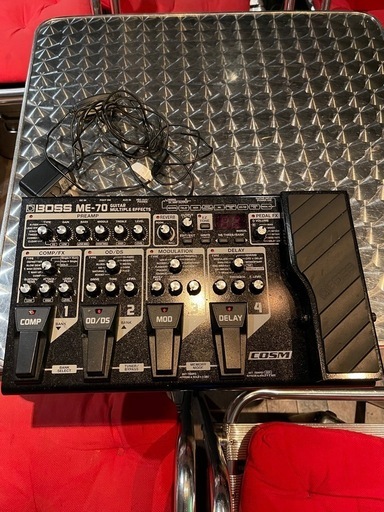 ギターマルチエフェクター　BOSS ME70