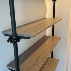 つっぱり棚　壁面収納　シェルフ　突っ張り収納の画像