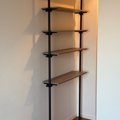 つっぱり棚　壁面収納　シェルフ　突っ張り収納の画像