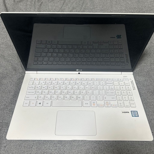 LG gram 15 Intel Core i7 ノートPC