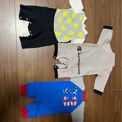 長袖ロンパースセットの画像