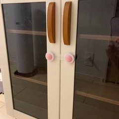 キャビネットの画像
