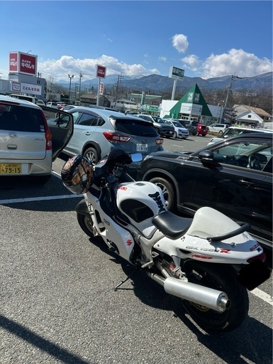 3/31まで　以降は取り下げますgsx1300r 隼　車検有り　交換下取り可能