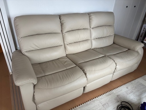 ニトリ　ビリーバN電動リクライニング