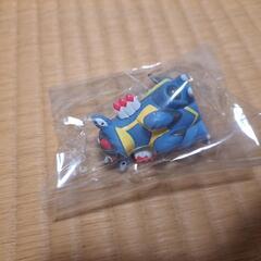 ポケモン　アーマルド　指人形