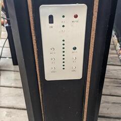 サラウンドスピーカー