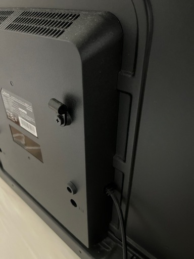 2021年製　Qriom 43インチ フルHD液晶テレビ