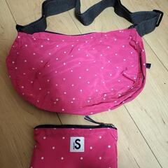 折りたたみショルダーバッグの画像