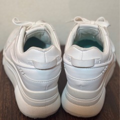 厚底スニーカーの画像