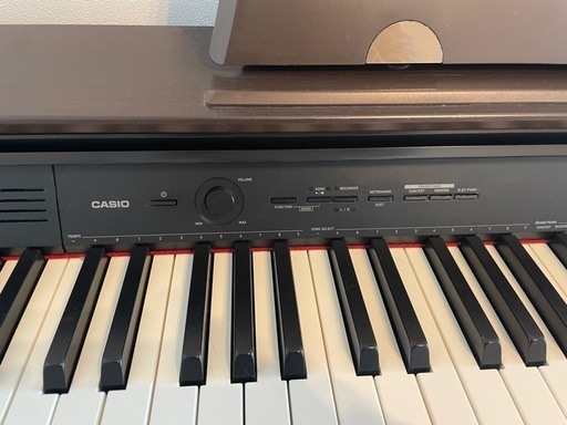 電子ピアノ　椅子付き　Casio Privia 