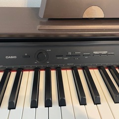 電子ピアノ　椅子付き　Casio Privia の画像
