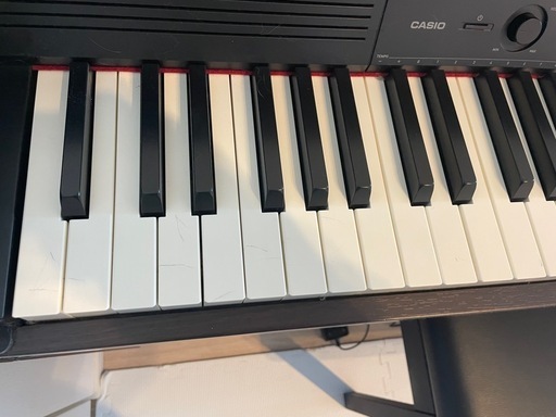 電子ピアノ　椅子付き　Casio Privia 