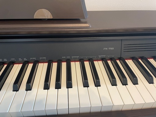 電子ピアノ　椅子付き　Casio Privia 
