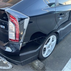 30プリウス G'sテールランプ