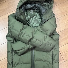 シームレスダウンパーカの中古が安い！激安で譲ります・無料で
