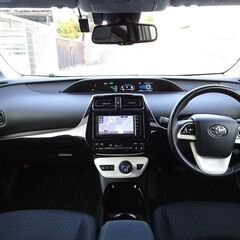 車検満タン 30年式 プリウス トヨタセーフティセンス 衝突軽減ブレーキ レーダークルーズ ナビ TV Bluetooth バックモニター スマートキー モデリスタフルエアロ 17インチAW LEDライト LEDフォグ ETCの画像