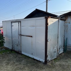 中古コンテナ倉庫　傷みあり　引き取り限定
