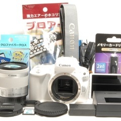 Canon Kiss X9 の海外モデル EOS 200D レンズキット 18-55mm IS STM Wi-Fi