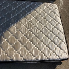 美品　シングルマットレス　アイリスオーヤマの画像