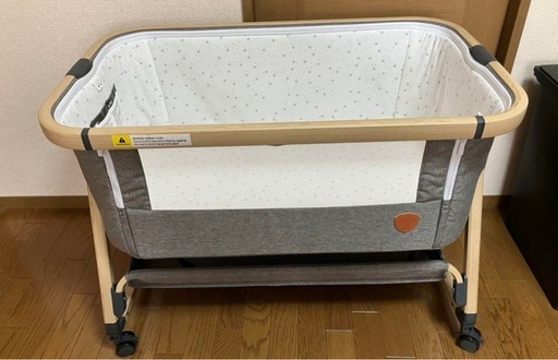ベビーベッド  折りたたみ式