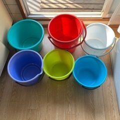 プラスチック製バケツ6個