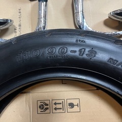 マジェスティ250  パーツ　ハンドル　タイヤ等　4D9  SG20J 　の画像