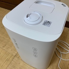 アイリスオオヤマ　加湿器　ホワイト　の画像