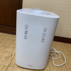 アイリスオオヤマ　加湿器　ホワイト　の画像