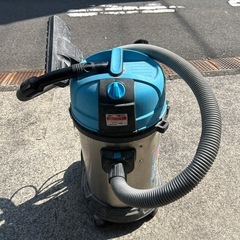 業務用掃除機　引き取り限定の画像