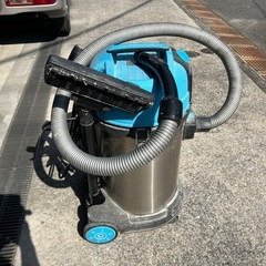 業務用掃除機　引き取り限定の画像