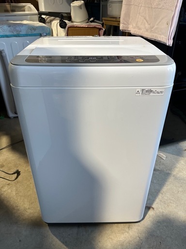 Ｐａｎａｓｏｎｉｃ　全自動洗濯機　５．０ｋｇ　ホワイト／グレー　ｂｉｇ　ｗａｖｅ　ｗａｓｈ　つけおきコース　抗菌ビッグフィルター　２０１８年製　ＮＡ－Ｆ５０Ｂ１１