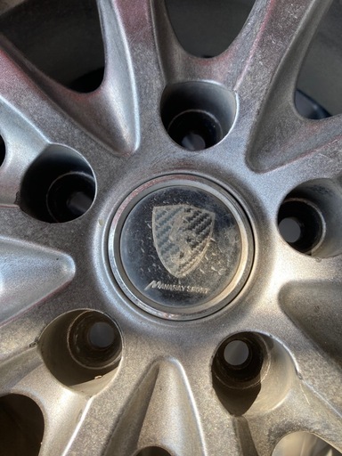 旧型ヴクシータイヤホイルセット