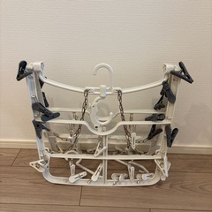 (ニトリ)洗濯　角形ハンガー　42ピンチの画像