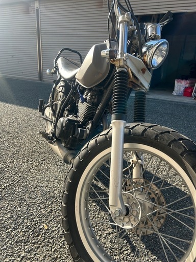 ヤマハ　TW200 TW225