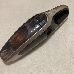 【決まりました】日立 サイクロン式コードレスクリーナー PV-B200G-N パワーブラシ HITACHI 充電式掃除機 自走回転ブラシ ハンディクリーナーの画像