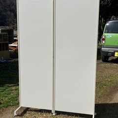 折りたたみパーティション
