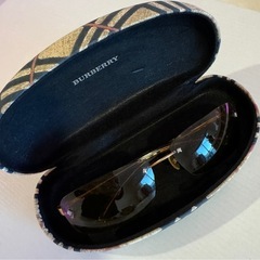 Burberry サングラスの画像