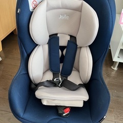 チャイルドシート　joie