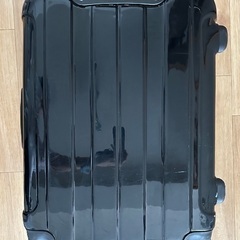 スーツケース　ブラック