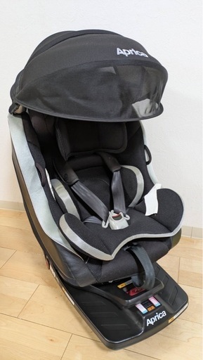 Aprica チャイルドシート　クルリラ